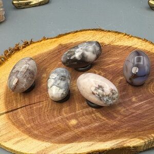 Elegant Flower Agate Magnets - Set of 5